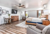 The Four Daughters Inn – The Entire 5 Suite Hotel