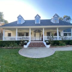 Pinkies Place — Hot Tub Retreat, Sleeps 10+