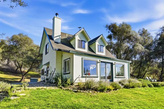 Sunset Cottage near Yosemite
